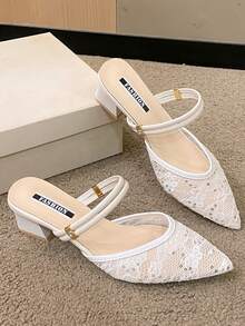 صنادل نسائية موضة صيف 2024 بطراز جميل وأنيق ذات كعب متوسط وكعب عالي