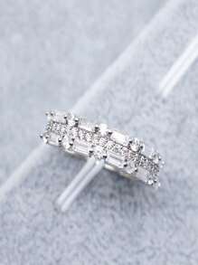 Élégante bague de mariage de mariée, bague avec cubiques de zircone micro-sertis, bague de fiançailles romantique pour femmes, bijou - symbole de l'amour, cadeau parfait pour elle, convient pour un port quotidien et pour le mariage, toutes saisons