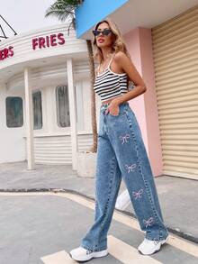 Women Classic Casual Straight Leg Jeans With Butterfly Embroidery, Versatile For Spring/Summer, Suitable For Casual, Holiday, Birthday, Party, Travel, Stage Performance, Airport