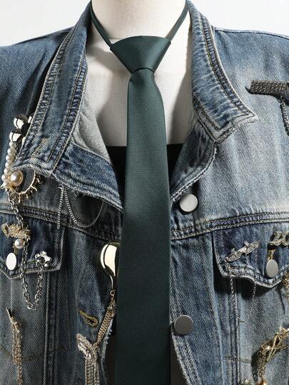 1pc Unisex Casual Minimalist Plaid Necktie, Suitable For Various Occasions, Versatile, Fits Cosplay, Streetwear, And Photography Styling, Available In Dark Green/Light Green