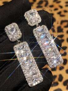 1 对 Swanking 女士耳坠，明亮长方形方晶锆石，女式耳饰，时尚鸡尾酒会珠宝