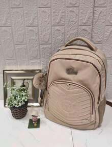 Asaloog STYLISH PADDED COMPACT PENDANT SCHOOL BACKPACK WITH POMPOM KEYCHAIN DX-2407 - 卡其色 - 查看 2