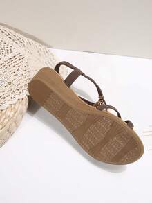 hanxiangyuzu 女士珍珠装饰坡跟凉鞋，适合女性，2025 年夏季，舒适防滑，沙滩鞋，女式，轻便，松紧带，波西米亚罗马凉鞋 - 咖啡棕 - 查看 6