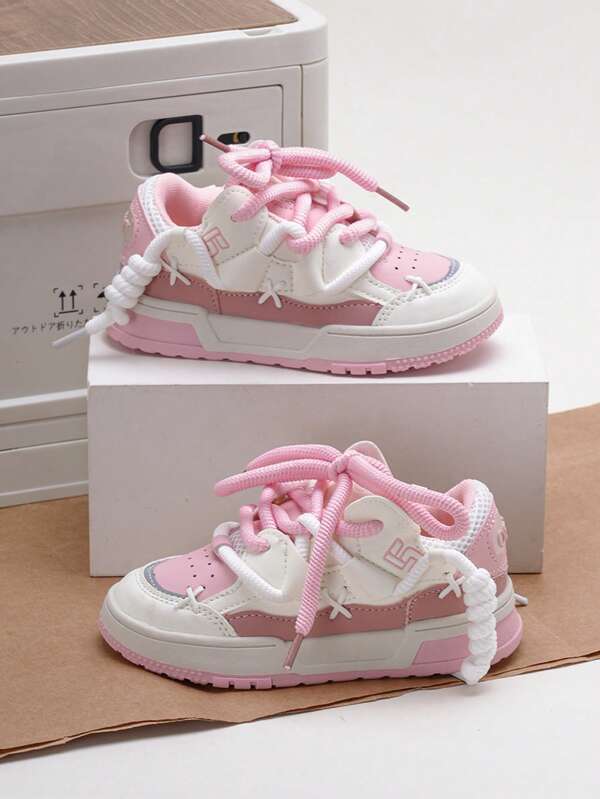 Girls Canvas Sneakers New Versatile Casual Sport Shoes School Lace-Up Low-Top Little White Shoes Toddler/Kids Medium Contrast Color Shoes