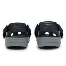 Crocs Chanclas/sandalias unisex cómodas, ligeras y casuales para uso diario, viajes y deportes, con estampado clásico de leopardo, modelo 211287-001