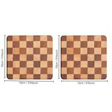 1 set de posavasos de madera de alta calidad con diseño a cuadros, que protegen la superficie de la mesa y mejoran el estilo y la apariencia. Los posavasos a cuadros son antideslizantes y resistentes al desgaste.
