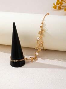 1pc Fashion Simple & Unique Leaf & Pearl Decor Bracelet For Women, Sizes May Vary, Exact Beads Count Not Guaranteed