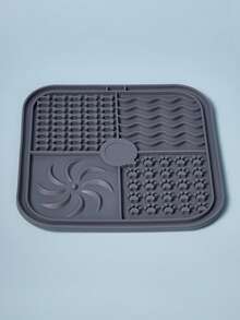 PETSIN 1/2pcs Square Dog Lick Mat, Silicone Slow Feeder Dog Bowl Mat With Suction Cup, Dog Training Pad - Multicolor - View 8