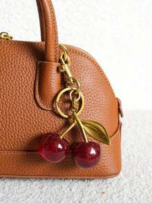 Big Cherry Keychain For Women, Sparkling Crystal Cherry Pendant Keyring With Clip, Shiny Resin Metal Bag Charm, Car Wallet Accessory Cute Goth Y2K Style - 彩色 - 查看 3