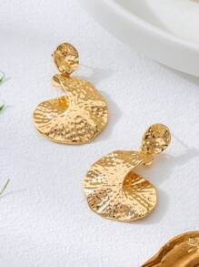 1Pair Women Bold Unique Vintage Gold Crinkled Lava Textured Asymmetrical Geometric Pendant Earrings (No Gift Box)