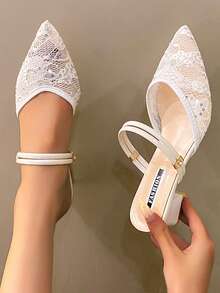 صنادل نسائية موضة صيف 2024 بطراز جميل وأنيق ذات كعب متوسط وكعب عالي