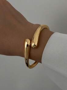 3pcs Set Vintage Minimalist Asymmetric Metal Water Drop Snake Bracelet, Personalized Exaggerated Simplified Geometric Abstract Design Luxury Elegant Bracelet, Suitable For Women's Daily Commute, Holiday Gifts, Parties, Fashion Photography, Runway Accessories