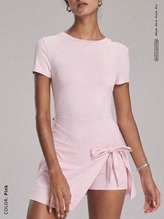 FWH 浪漫表演服极简主义奢华凉爽短袖连体衣，带紧身胸衣背部，适合普拉提/户外性感镂空背部带蝴蝶结装饰，防蹲裙设计女式露背蝴蝶结细节运动连衣裙塑身连体衣