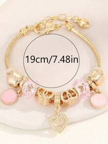 1 pieza Pulsera de latón con colgante en forma de corazón rosado y cuentas de resina brillante - Joyería elegante y artesanal para mujeres - Diseño delicado y calado, longitud de cadena ajustable, un regalo perfecto para ella
