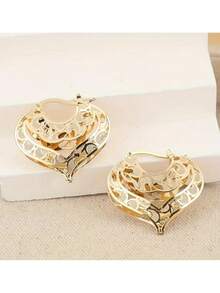 Fashionable Classic Hollow Heart Earrings, Lightweight And Versatile, Suitable For Women's Daily And Holiday Wear, A Perfect Gift For Her - Gold - View 3