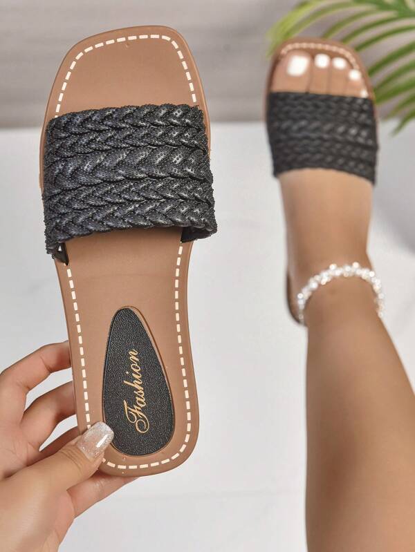Plus Size Woven Slip-On Beach Sandals, Square Toe Slip-On Flat Slippers