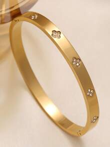 Cute & Fashionable Hollow Four-Leaf Clover Zirconia Stainless Steel Bracelet & Bangle Set For Women, Suitable For Dates, Formal Parties And Gift - Yellow Gold - View 3