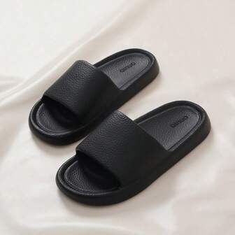 Nya tofflor för par i EVA-material, konstläderlook, halkfria för inomhus-/utomhusbruk, bekväma och luktfria, mjuka och flexibla herrtofflor, modedesign, strandflip-flops med dubbla användningsområden