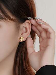Elegant Fashionable Unique 925 Sterling Silver Gold Plated Knit Design Zirconia Square Stud Earrings For Women Daily Wear
