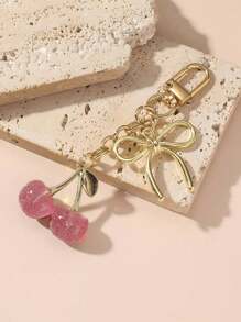 Accessoires de sac, porte-clés, breloques pour sacs à main, 1 pièce Porte-clés unisexe en forme de cerise rouge avec un pendentif nœud à la mode, accessoire de sac à main de luxe pour Halloween et la Saint-Valentin, 1 pièce pendentif en forme de cerise en cristal, nouveau gros pendentif en forme de cerise avec attache pour porte-clés, breloque porte-clés en résine et métal en forme de cerise scintillante pour femmes, portefeuilles et sacs pour la Saint-Valentin