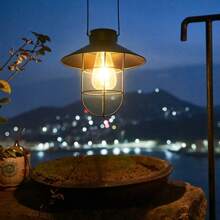 1 pieza Lámpara colgante con arte de hierro y energía solar, lámpara de paisaje de jardín, lámpara colgante para decoración de patio y balcón, decoración de jardín con energía solar
