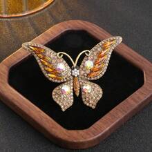 1 Stück vintage Palast-Stil Schmetterlings-Brosche mit Strass-Einlage, eleganter Charm-Accessoire geeignet für DIY, formelle Anlässe, Hochzeit, Party, Schulrucksack
