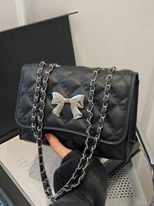 Bolso de hombro acolchado con decoración de mariposa y lazo, bolso cruzado pequeño y elegante con cadena para mujer 2024