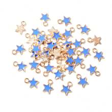 50 Stücke 6*8mm süße emaillierte kleine Sterne Charms Anhänger für Ohrringe Armbänder Halsketten zum selber Basteln von Schmuck Zubehör