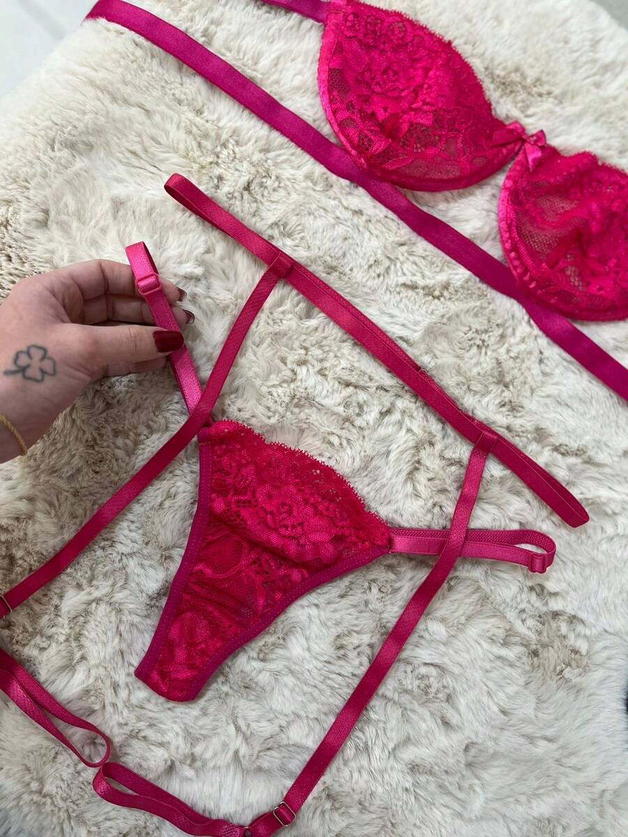 Sensual Gringa Lace Set + Garter Belt - Hot Pink - View 1