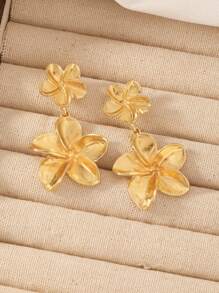 1 par de brincos de liga elegantes e fluidos em formato de flor para uso diário feminino