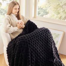 Super Soft King Blanket Pink Premium Silky Flannel Fleece 3D Ribbed Jacquard Lightweight Bed Blanket All Season Use (Pink Ribbed, King(90"X110")) - 黑色 - 查看 2