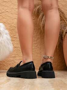 黑色玛丽珍鞋，厚底乐福鞋，厚底高跟鞋，娇小身材的增高鞋，英伦风