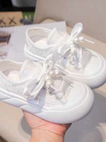 Zapatos de lona 2025 nuevos Zapatillas de baile blancas con suela sólida, zapatos tipo crackers casuales de otoño, zapatos versátiles de moda bordados para niños mayores