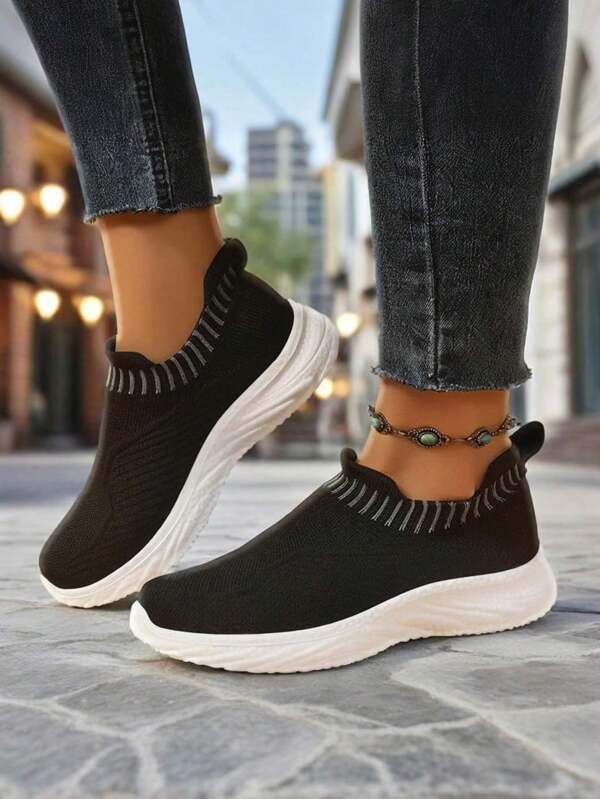 1 Pair Women's Lightweight Slip-On Breathable Casual Comfortable Sport Outdoor Running Travel Shoes