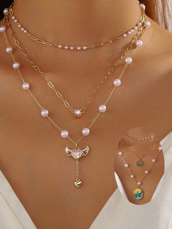 Set da 3 pezzi di collane a più fili con perle con pendenti a forma di cuore di Cupido, goccia d'olio e balena, e motivi floreali, adatte per feste, compleanni, San Valentino, regalo di gioielli per coppie e innamorati [quantità di perline sulla catena può variare]