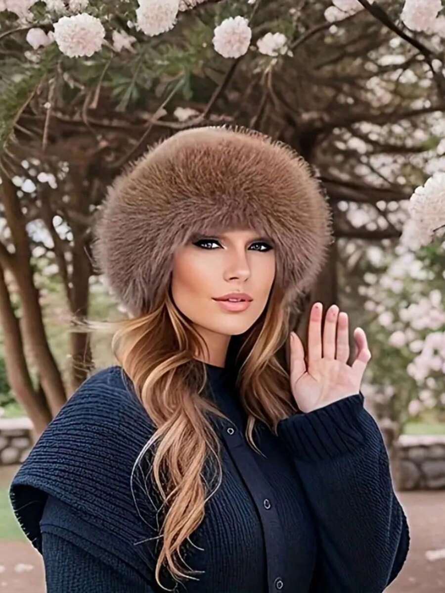 1pc Elegant Solid Color Polyester Fluffy Lined Warm Windproof New Fuzzy Faux Fox Trapper Hat, Thick Ear Protection Bucket Hat, Autumn/Winter Winter Outfits