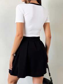 Conjunto set dama mujer 2 piezas elegante sexy blusa tejido punto escote V moño en contraste manga corta bajo recto ajustado falda corta pretina elástica tablas calor día noche evento fiesta festival jardín cómodo - Blanco y Negro - Ver 3