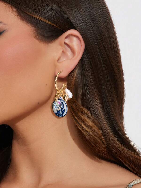 1 Pair Vintage Chinese Style Blue & White Porcelain Hand-Painted Tulip Pattern Ladies Earrings, Stainless Steel Posts, Versatile Daily Gift, Elegant Women's Fashion Jewelry
