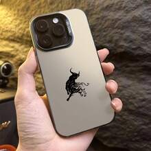 Nuevo - Funda de Teléfono con Patrón de Corrida de Toros Fuerte, Adecuada para iPhone 16ProMax 16Pro 16Plus 16 15ProMax 15Pro 15Plus 15 14ProMax 14Pro 14 13ProMax 13Pro 13 12ProMax 12Pro 12 11ProMax 11Pro 11, Funda de Teléfono a la Moda y Simple a Prueba de Golpes - Colores mixtos - Ver 7