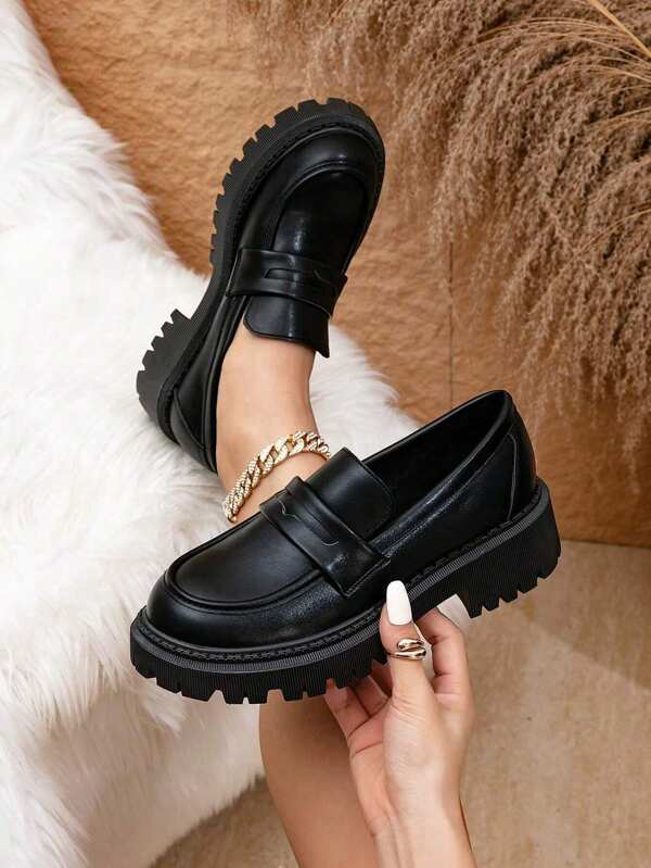 Zapatos Mary Jane negros, mocasines de suela gruesa, tacones con plataforma, zapatos con elevador para personas de baja estatura, estilo británico