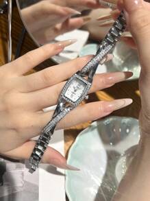 jw 1 Piece Women's Rose Gold Simple Alloy Bracelet, Delicate Square Dial, Fashionable White Hands, Casual And Exquisite Highly Attractive Women's Watches, Rhinestone Dial, Luxury Quartz Watches, Suitable For Daily Decoration, Wearing And Party Commuting Travel
