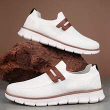 New Arrival Men's Casual Business Sports Shoes, Breathable Non-Slip Lightweight Running Shoes, Korean Style Versatile Large Size Men's Casual Shoes, White Simple Breathable Loafers, EVA Non-Slip Sole, Breathable Knit Material, Suitable For Home, Business, Parties, Walking And Daily Casual Wear, All-Season
