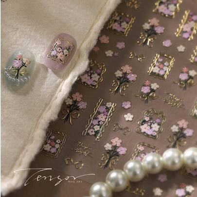 1张5D春夏花卉美甲贴纸，花朵和卡通动物美甲贴花，自粘式美甲配件，适合女性和女孩，是派对美甲和生日礼物的完美之选。