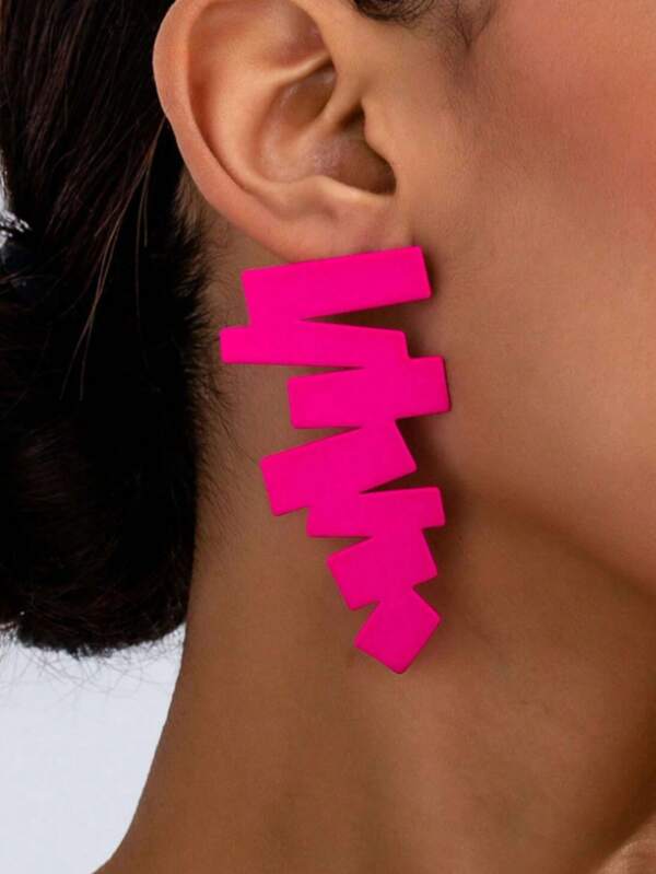 1 Pair Asymmetrical Geometric Vintage Exaggerated Earrings For Women