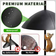 18 英寸防松鼠挡板，用于保护喂食器和鸟舍，PP 悬挂式浣熊和松鼠防护罩，带防风牧羊钩，户外悬挂式鸟舍防护罩