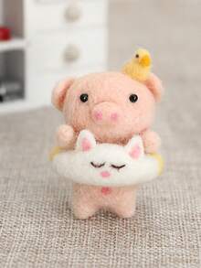 7pcs Handmade DIY Wool Felt Pig Crafting Material Pack - Beige - View 2