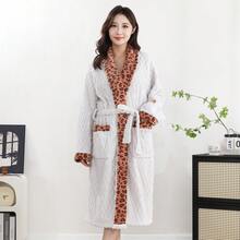女士毛绒睡袍，浴袍，睡衣，家居服，柔软抓绒面料，豹纹滚边，3D立体质感，蓬松舒适，适用于浴室、卧室、客厅、泳池、水疗中心、酒店等场所，四季皆宜，礼品 - 彩色 - 查看 7