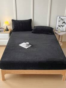 1pc Plush Quilted Bed Sheet Set, Fashionable Bed Mattress Protector Fits Queen/King Size Beds, Soft Fitted Sheet And Mattress Cover, Removable & Machine Washable - Black - View 3