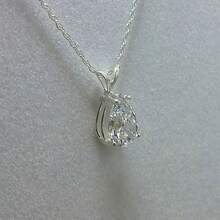 1 PC Elegant Cubic Zirconia Necklace Pendant For Women For Valentine's Day Gift Wedding Engagement Anniversary Party Jewelry
