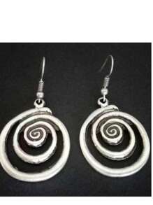 1 Pair Fashionable Unique Geometric Hollow Rotational Circle Drop Earrings